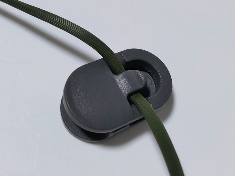 MDR-XB55のクリップの裏